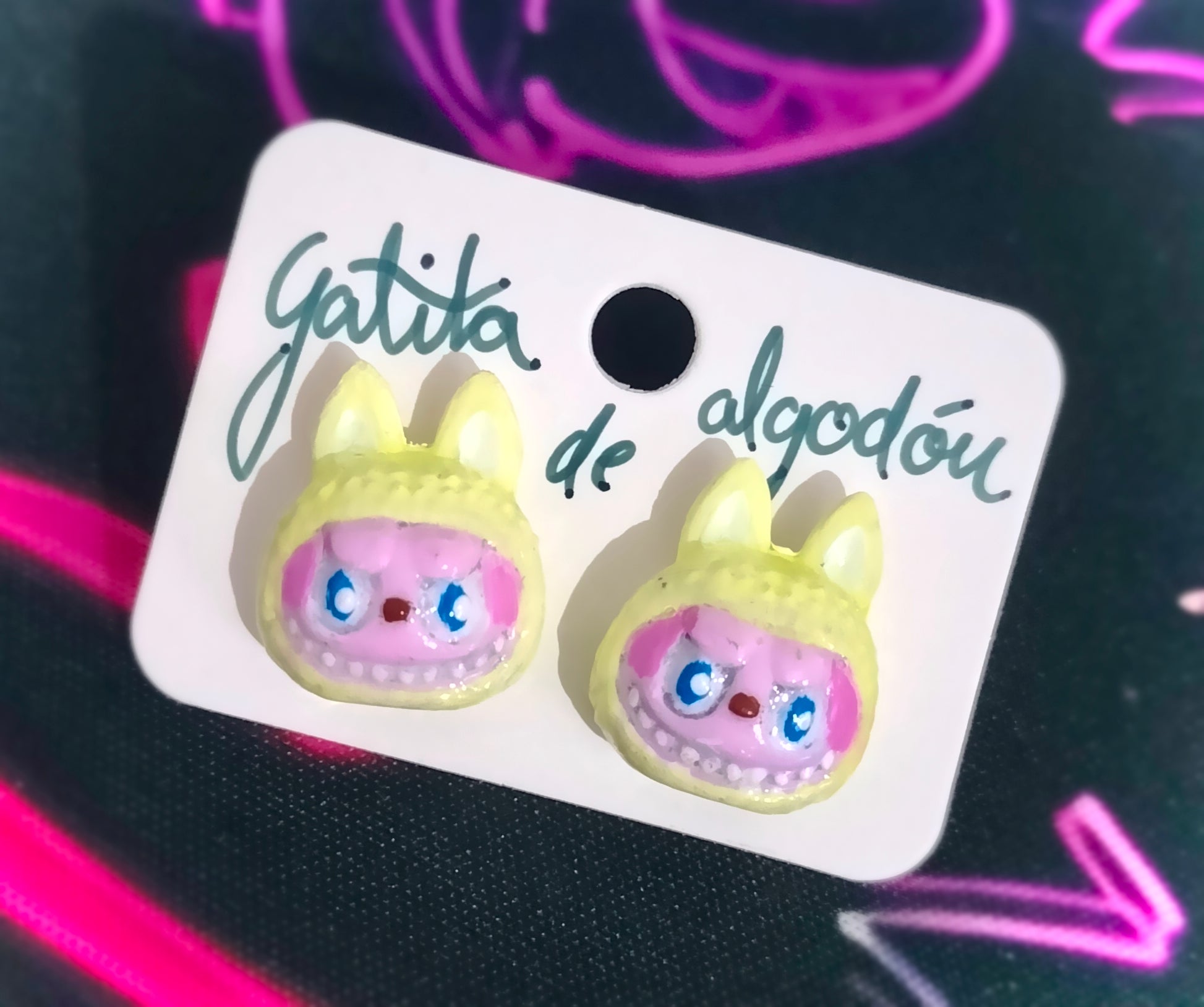 Pendientes, LABUBU