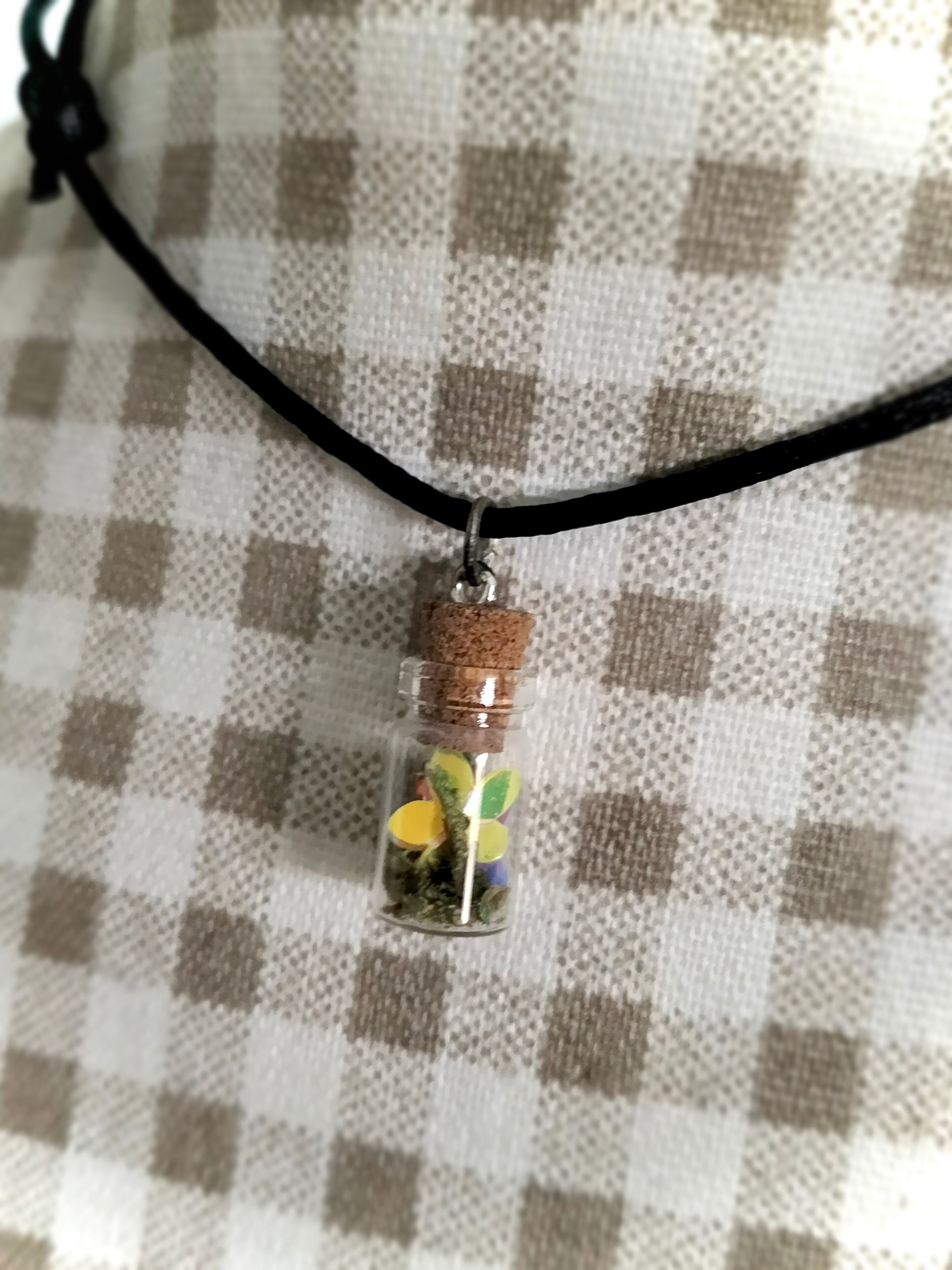 Collares. KODAMA, Bosque encantado