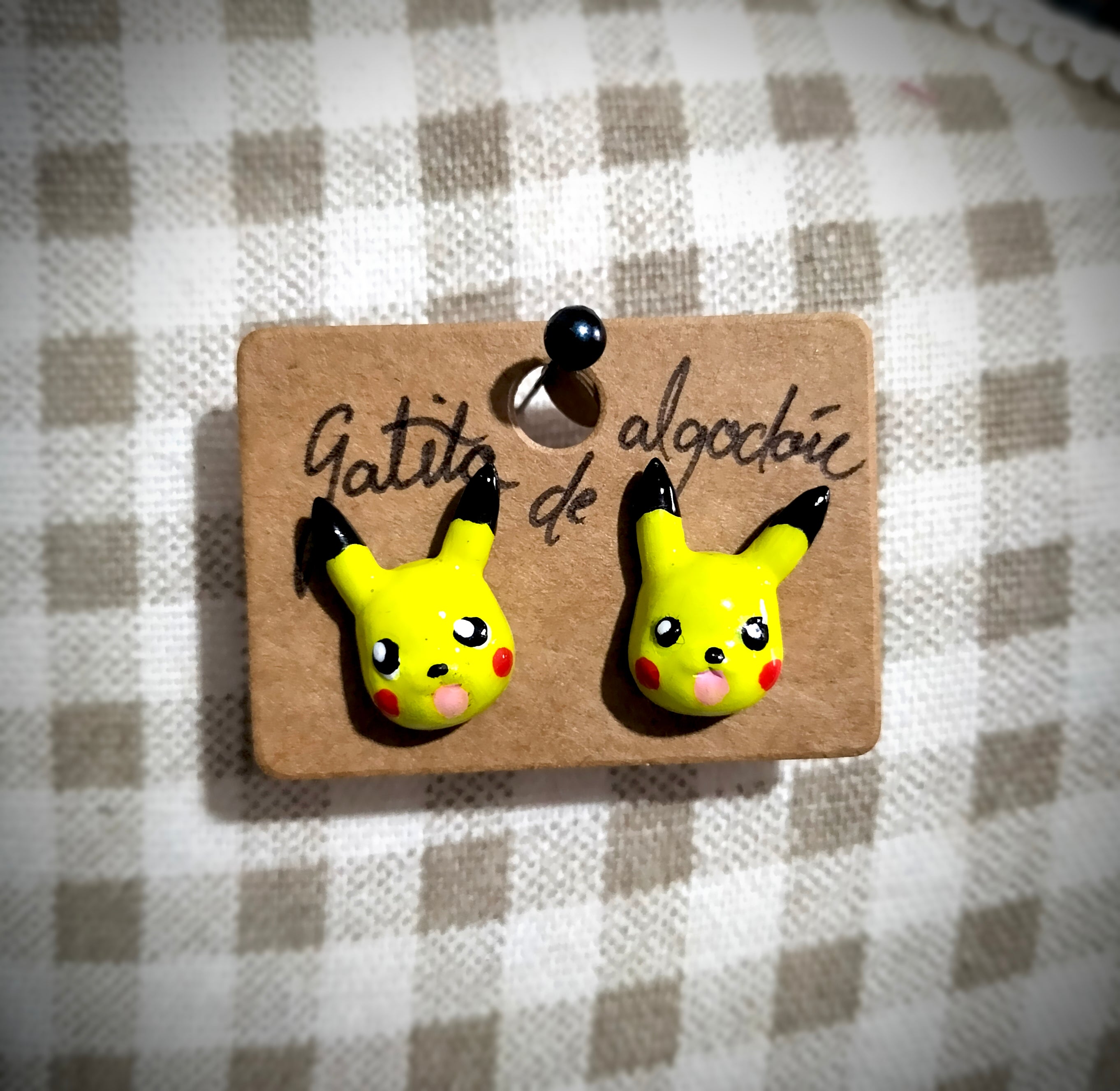 Colección Pendientes y Collar, PIKACHU