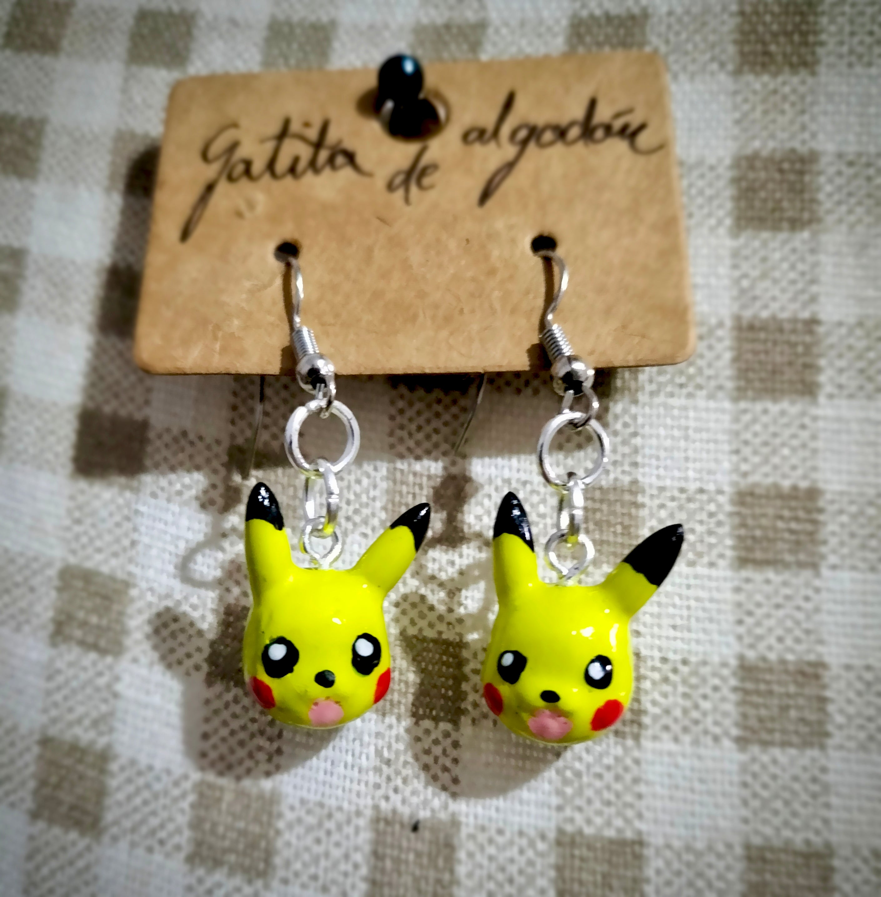Colección Pendientes y Collar, PIKACHU
